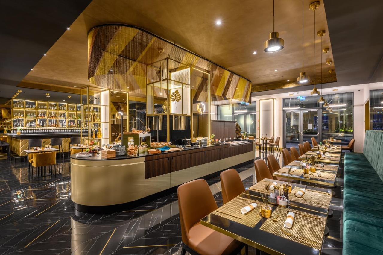Emerald Downtown Luxury Suites By Continental Group Boedapest Buitenkant foto