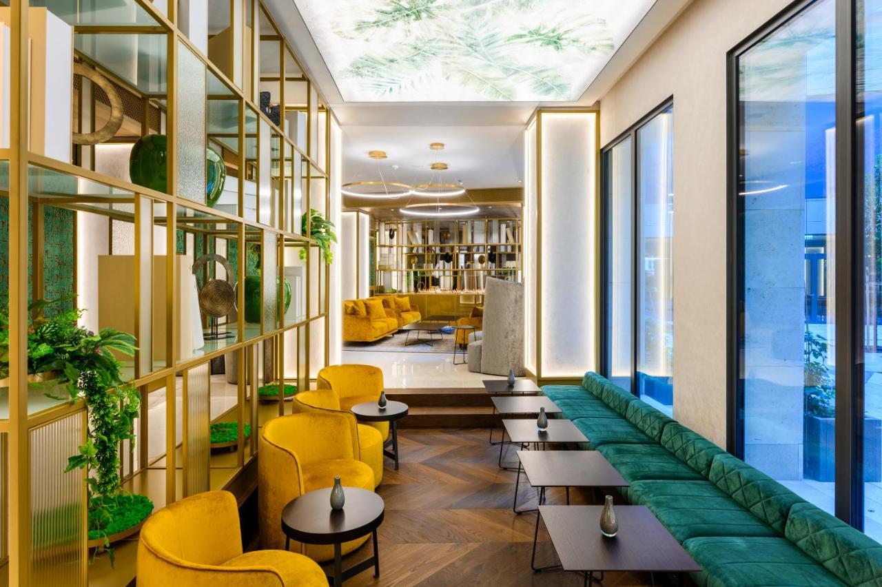 Emerald Downtown Luxury Suites By Continental Group Boedapest Buitenkant foto