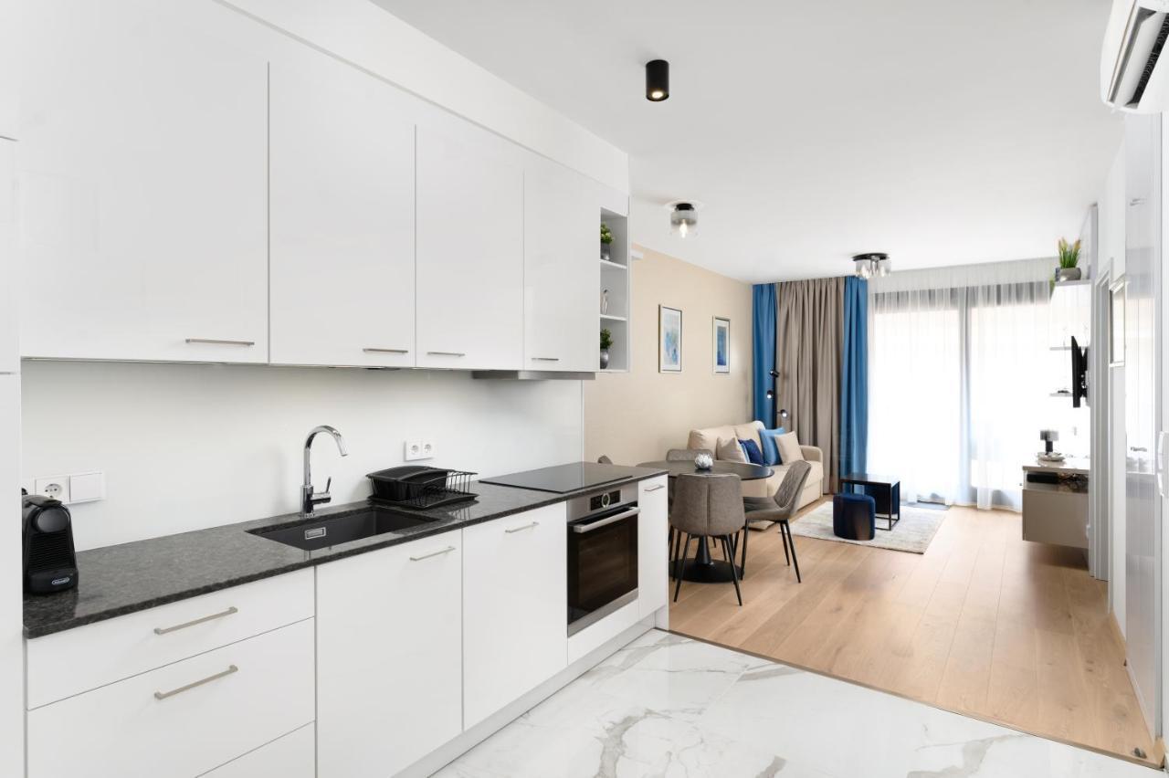 Emerald Downtown Luxury Suites By Continental Group Boedapest Buitenkant foto
