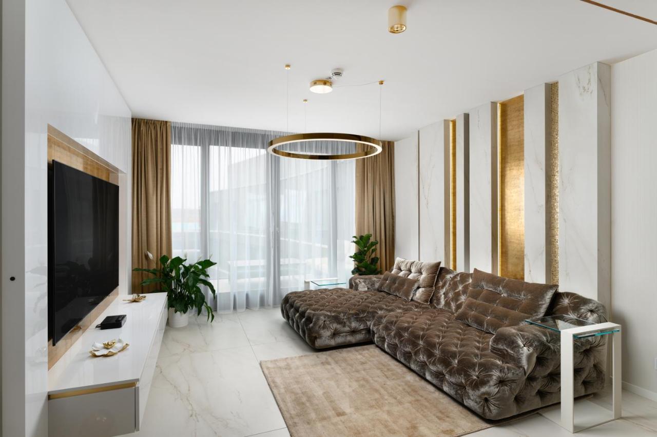 Emerald Downtown Luxury Suites By Continental Group Boedapest Buitenkant foto