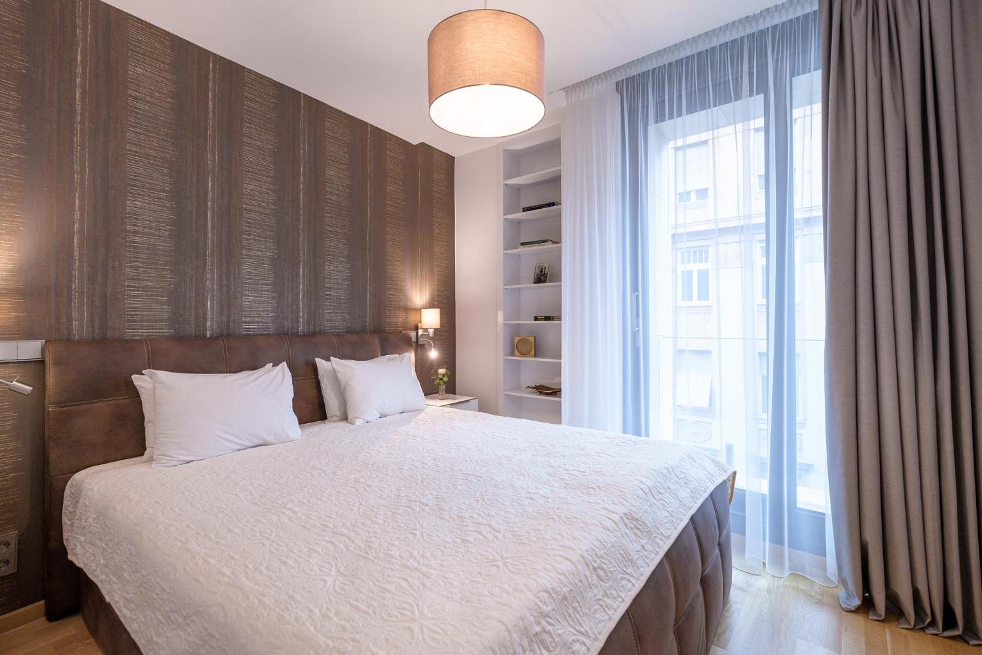 Emerald Downtown Luxury Suites By Continental Group Boedapest Buitenkant foto